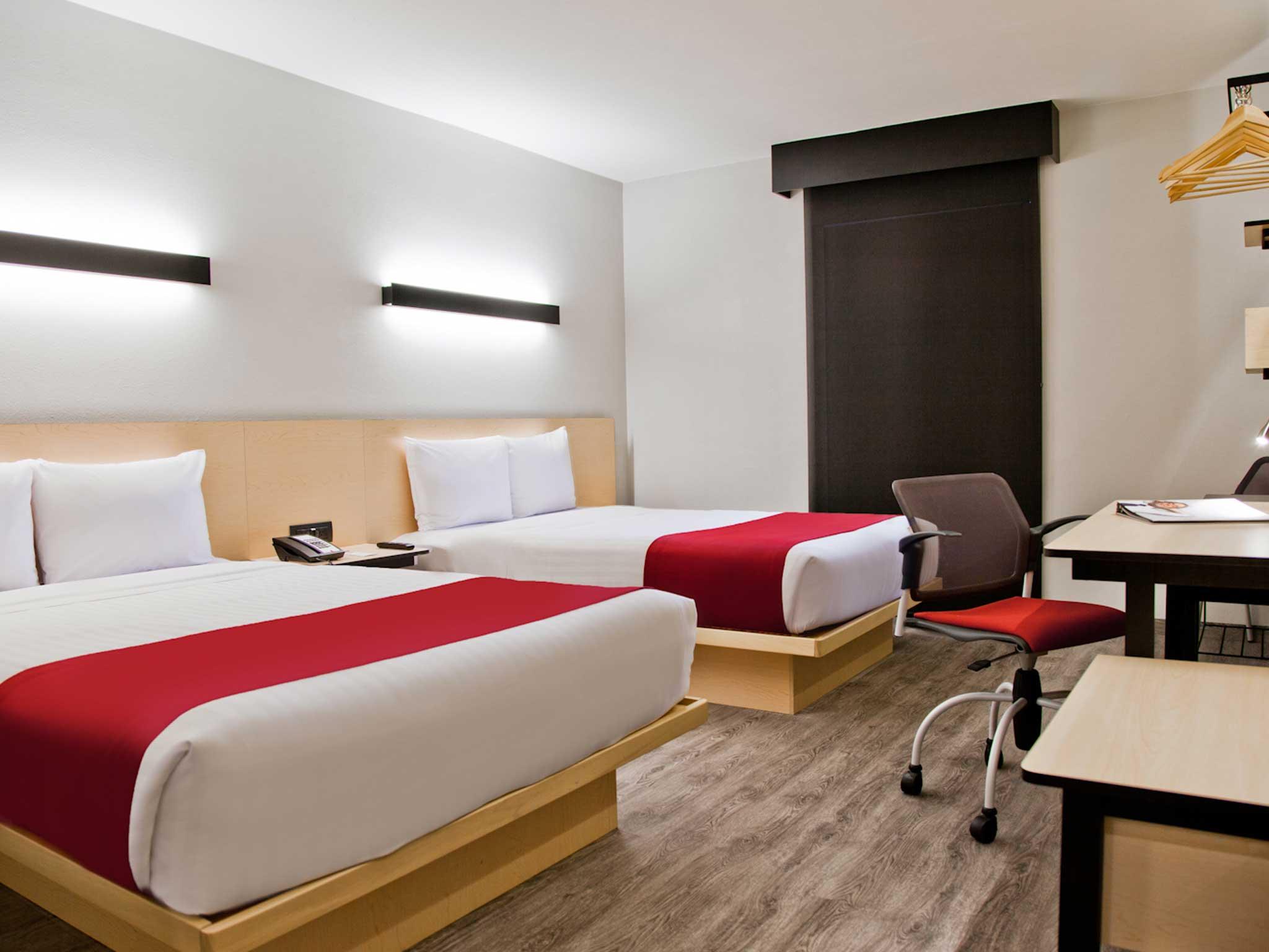 City Express Plus By Marriott Bogota Aeropuerto Bagian luar foto